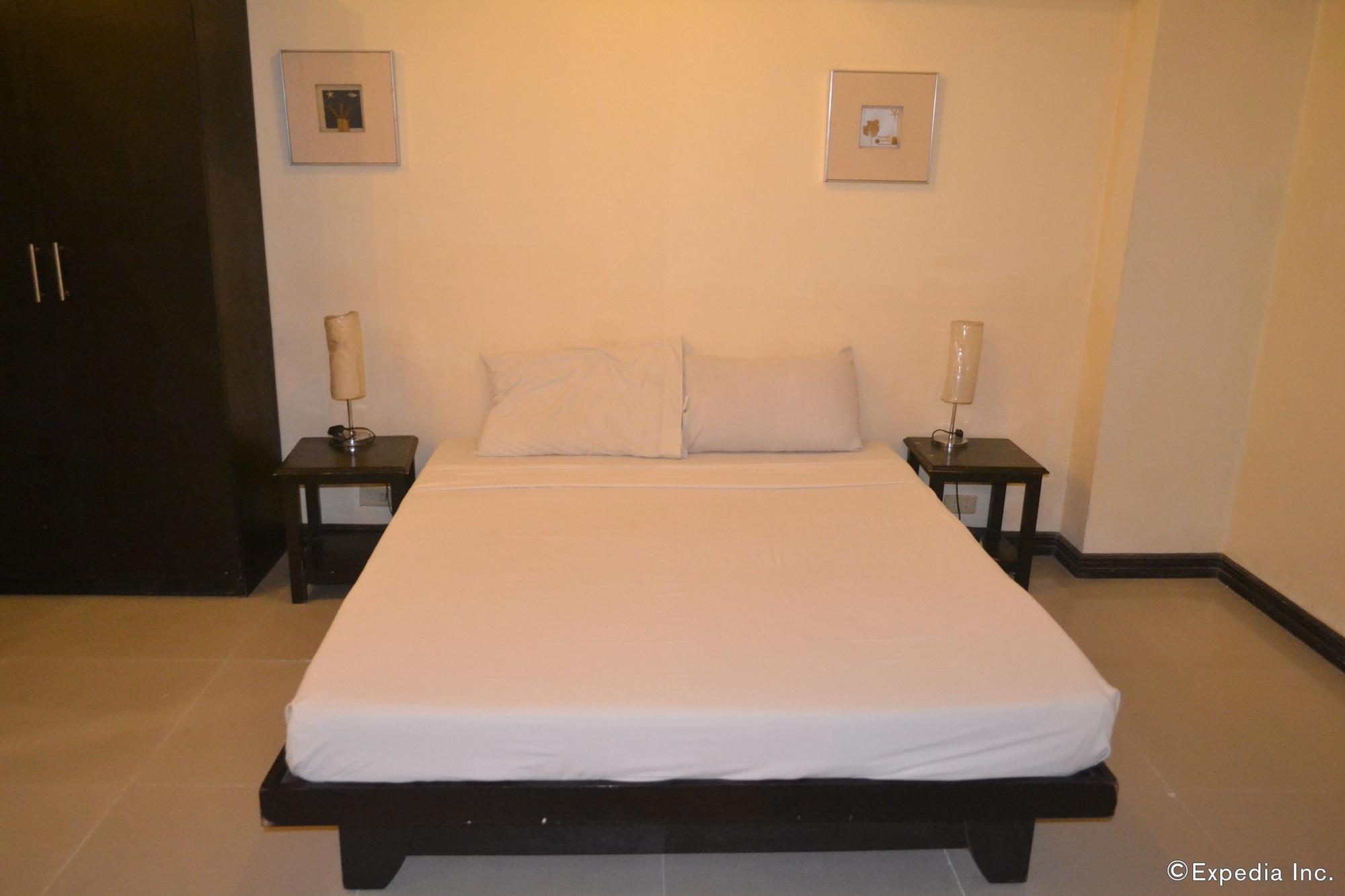 Lancaster Hotel Cebu Lapu-Lapu City Bagian luar foto