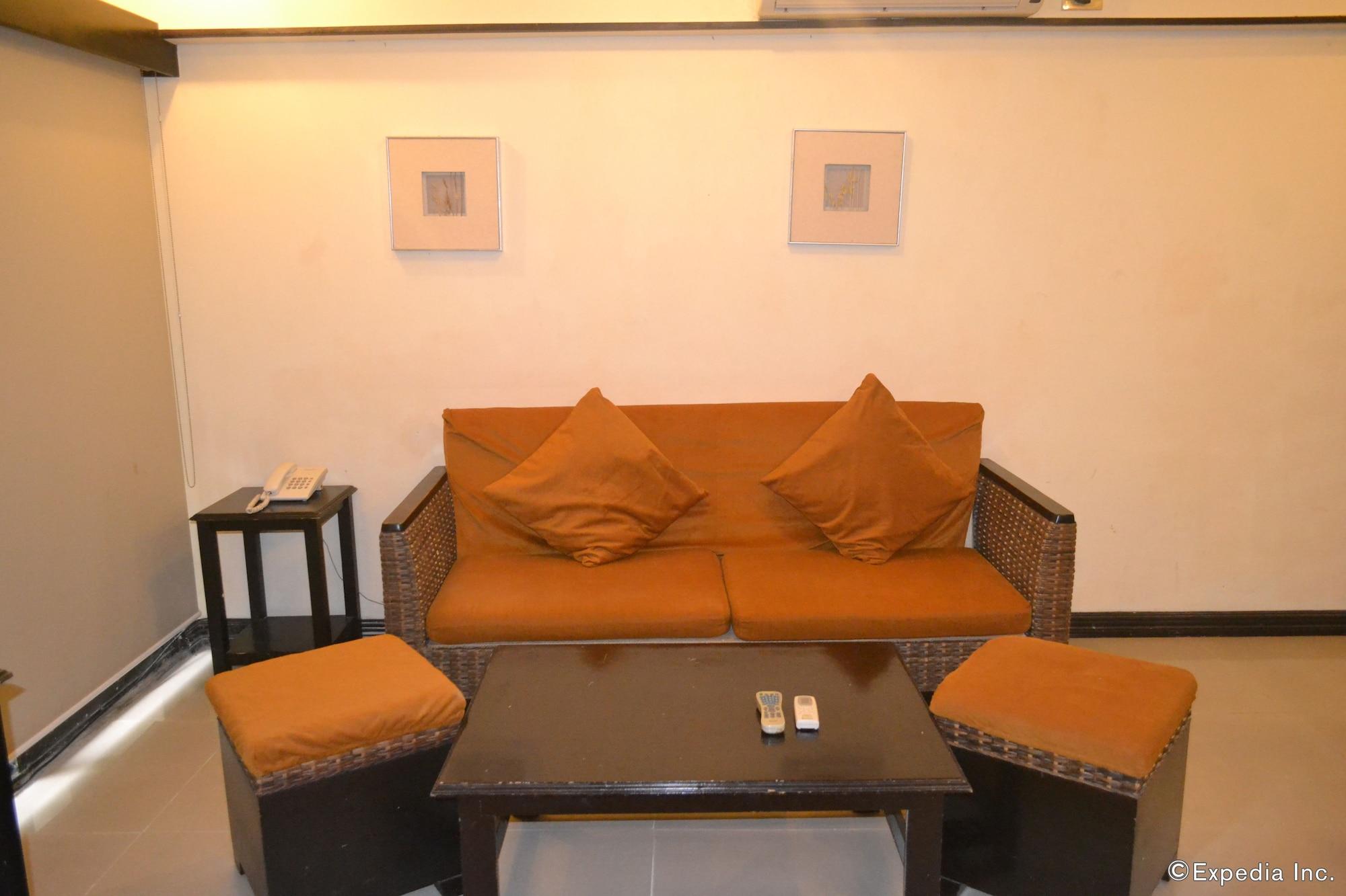 Lancaster Hotel Cebu Lapu-Lapu City Bagian luar foto