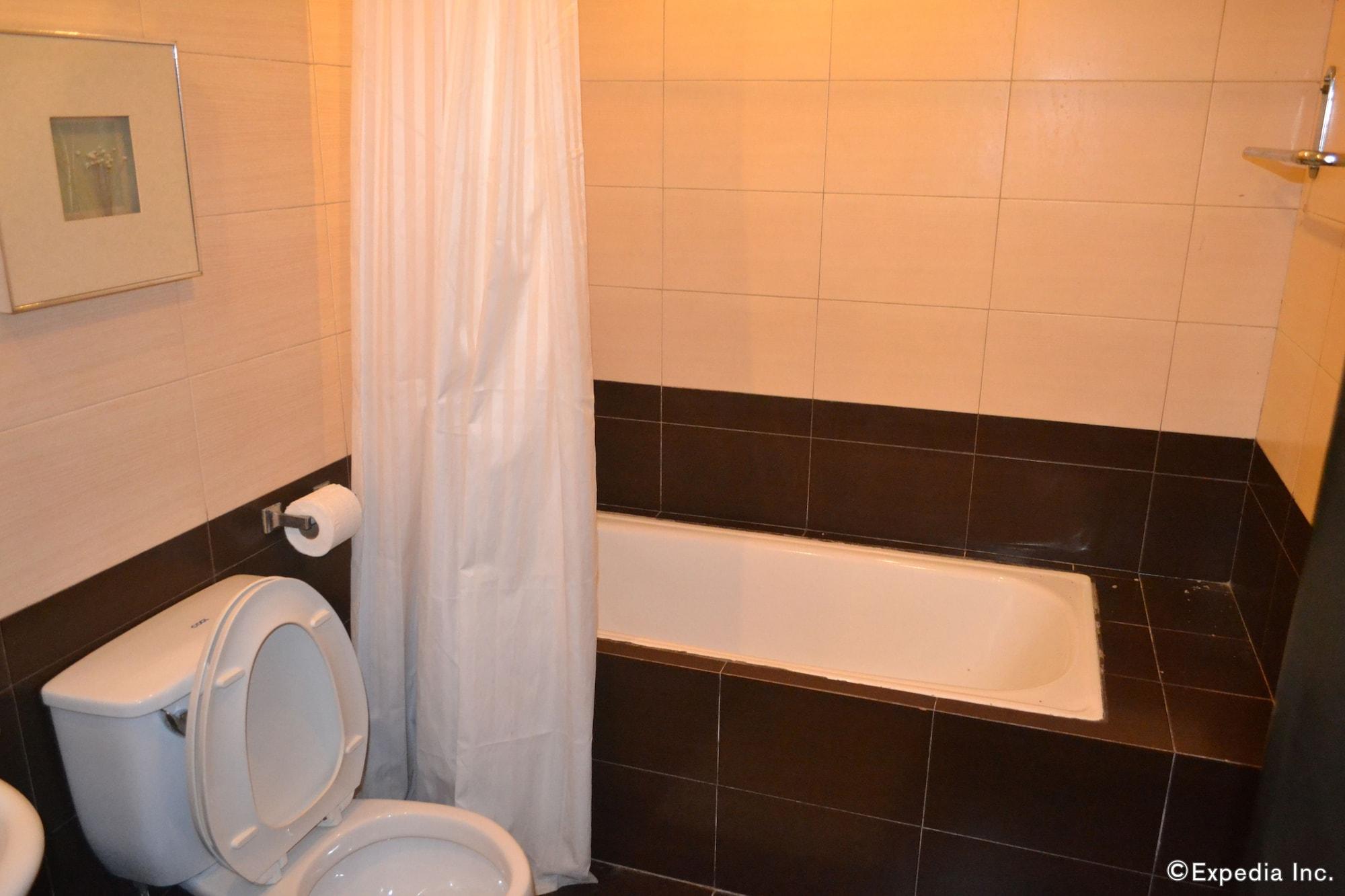 Lancaster Hotel Cebu Lapu-Lapu City Bagian luar foto