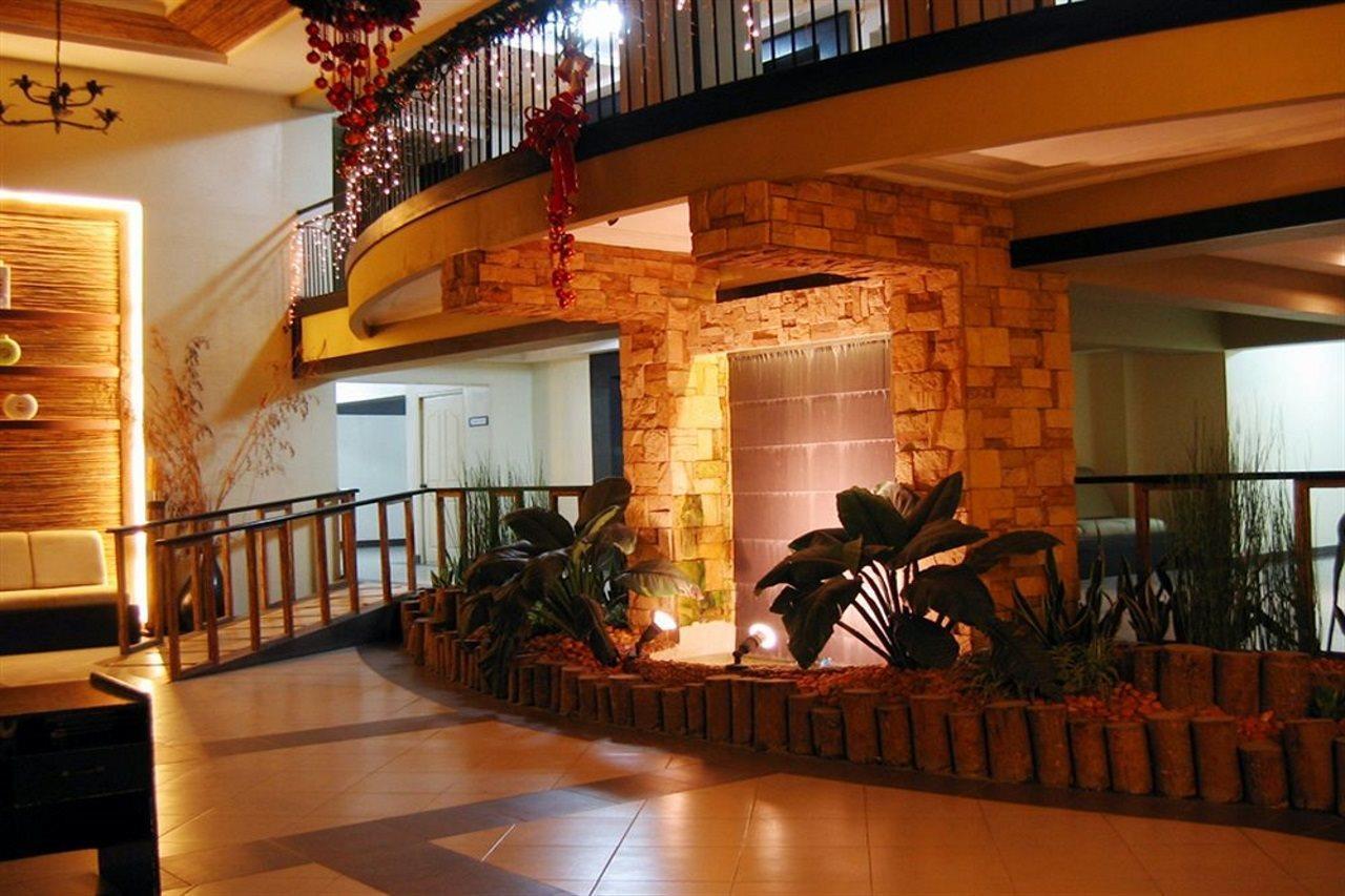Lancaster Hotel Cebu Lapu-Lapu City Bagian luar foto