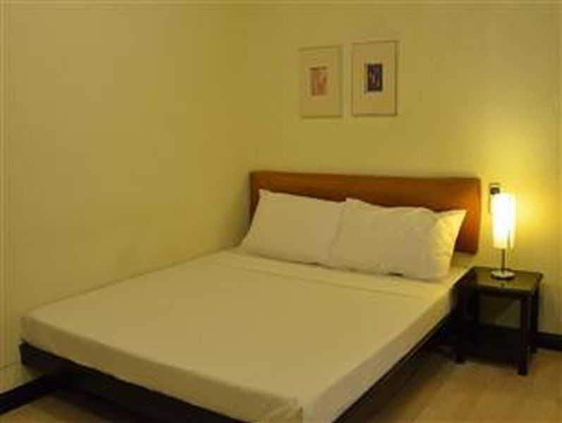 Lancaster Hotel Cebu Lapu-Lapu City Bagian luar foto