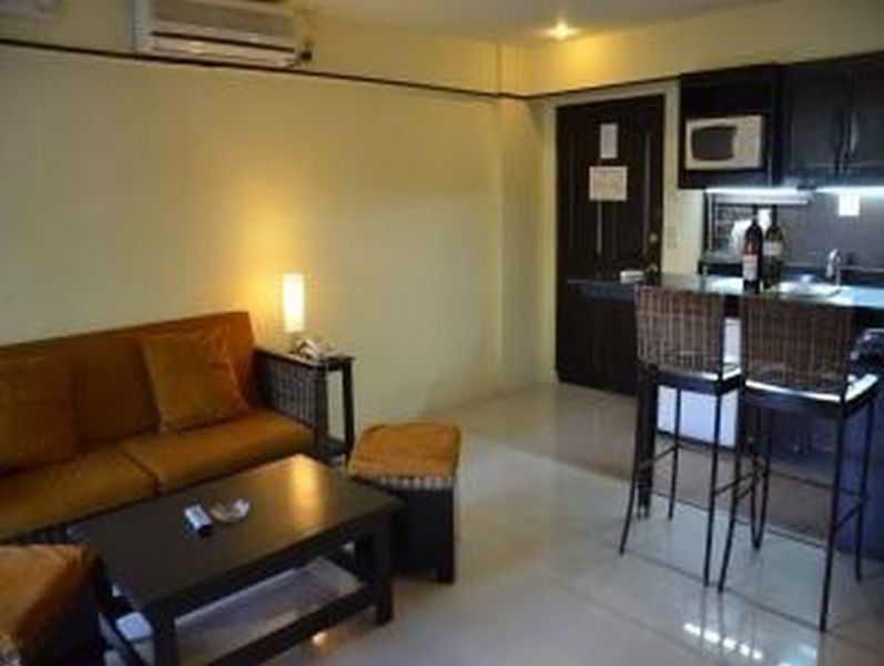 Lancaster Hotel Cebu Lapu-Lapu City Bagian luar foto