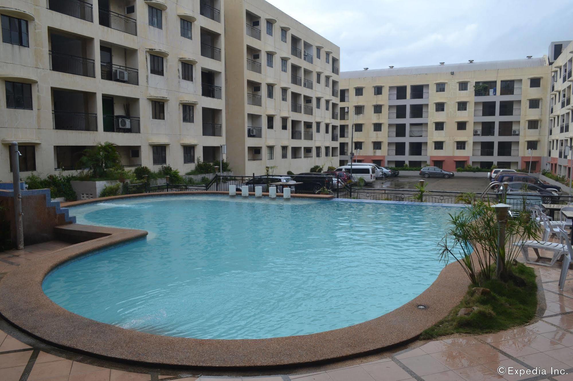 Lancaster Hotel Cebu Lapu-Lapu City Bagian luar foto